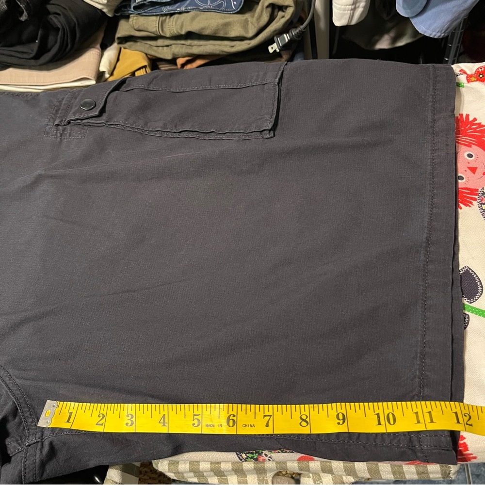 Levi’s Men’s Cargo Shorts - Picture 4 of 7